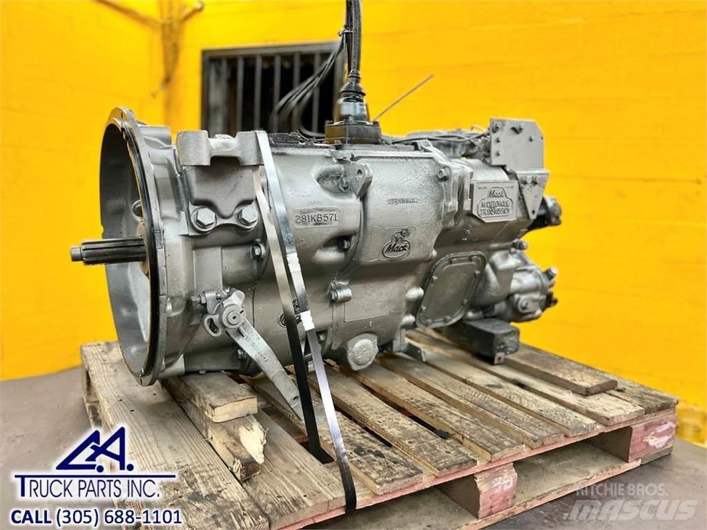 Mack T1070 Sanzumanlar