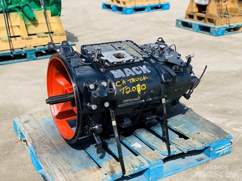Mack T2070 Sanzumanlar