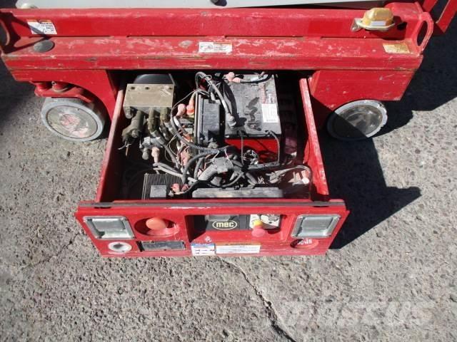 MEC 1330SE Makasli platformlar