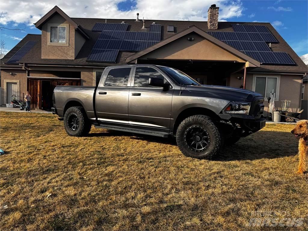 RAM 1500 Pikaplar