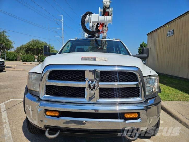 RAM 5500 Araç üstü platformlar