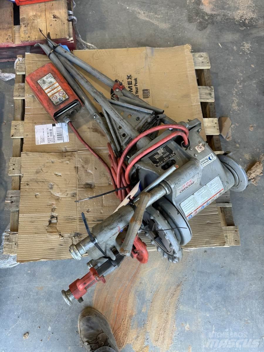  Ridgid 300 Boru bükme makineleri