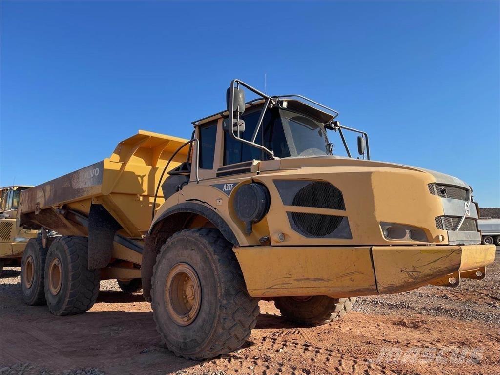 Volvo A35F Belden kirma kaya kamyonu