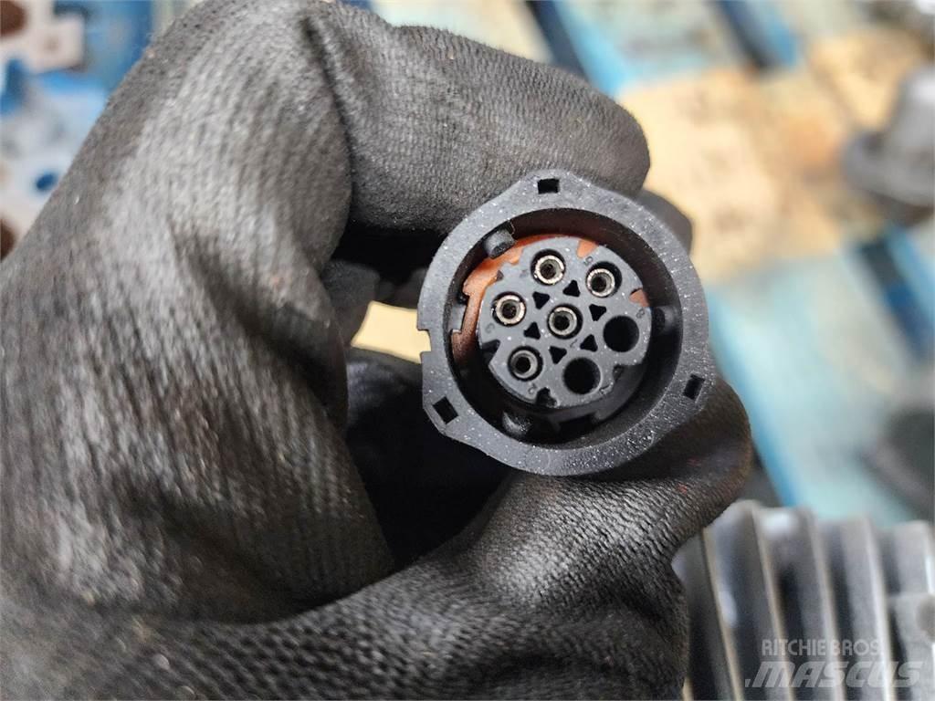 Volvo D13 Diger aksam