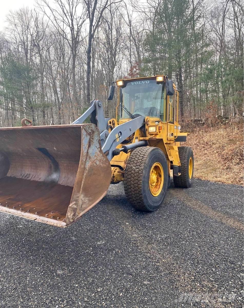Volvo L70D Tekerlekli yükleyiciler