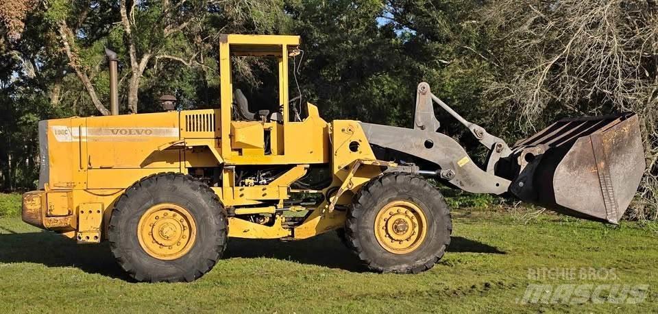 Volvo L90C Tekerlekli yükleyiciler