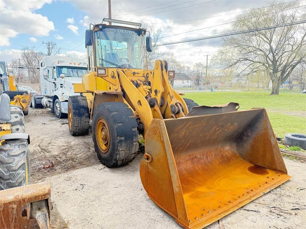 Volvo L90D Tekerlekli yükleyiciler