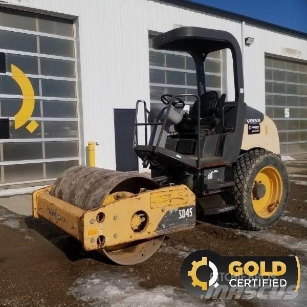 Volvo SD45 Tek tamburlu silindirler