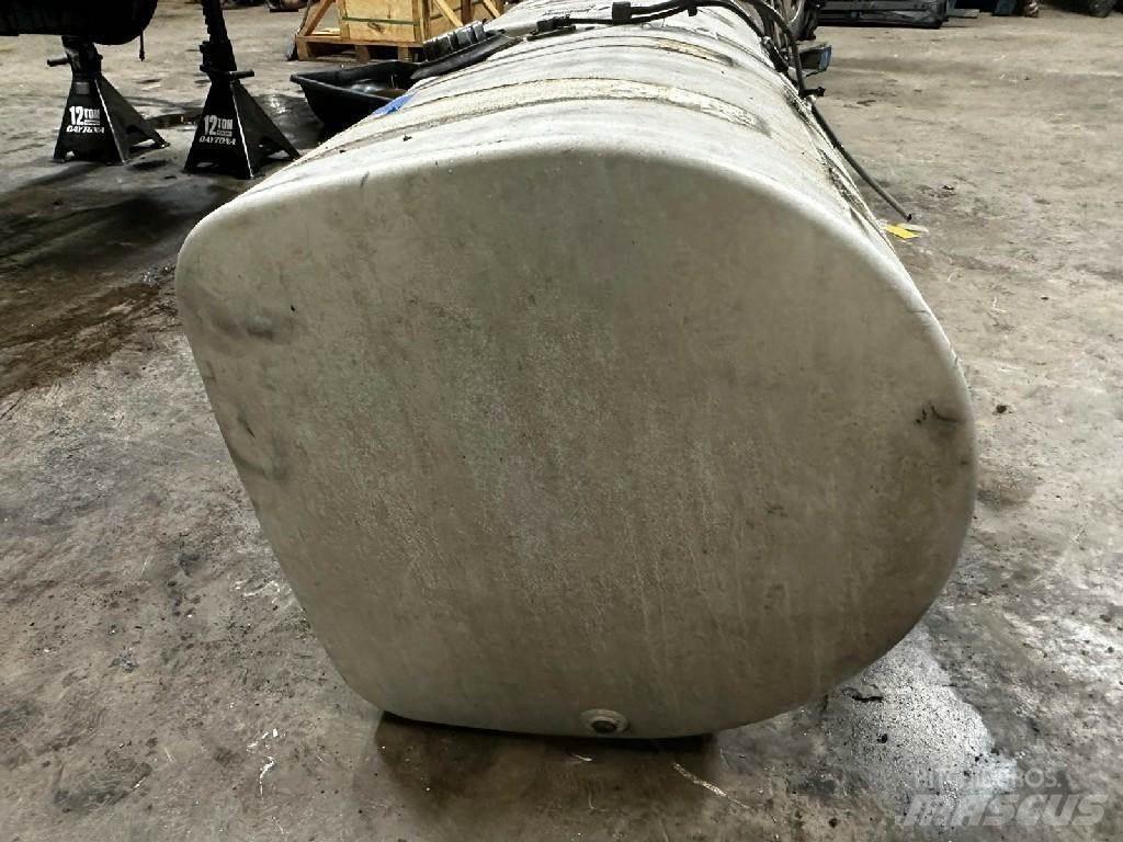 Volvo VNL Tankerli kamyonlar