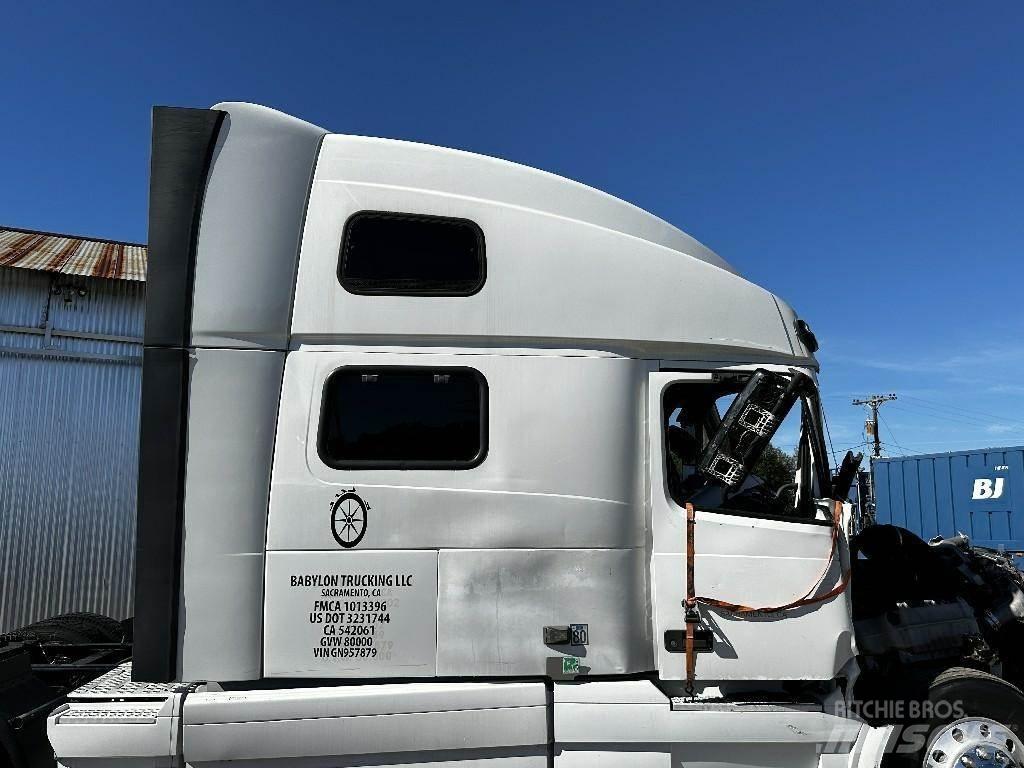 Volvo VNL Diger aksam