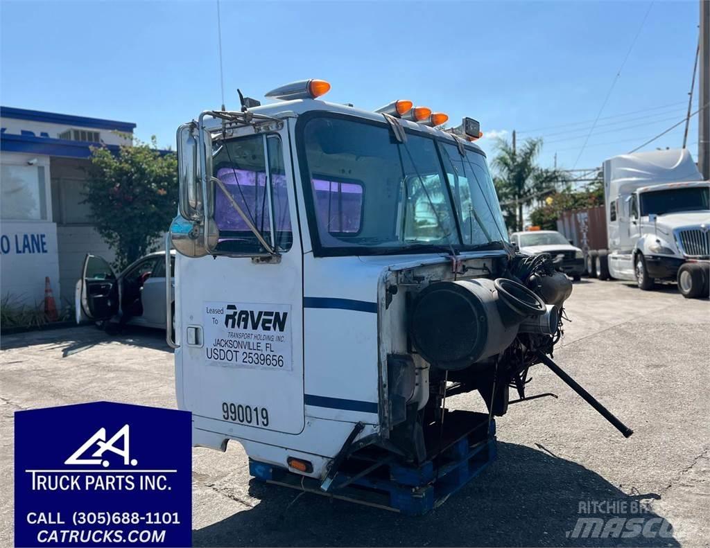 Volvo VNL Diger aksam