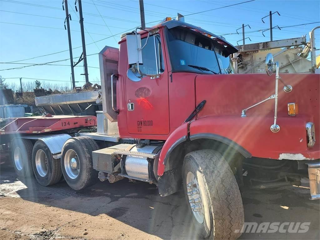 Volvo WG64 Çekiciler