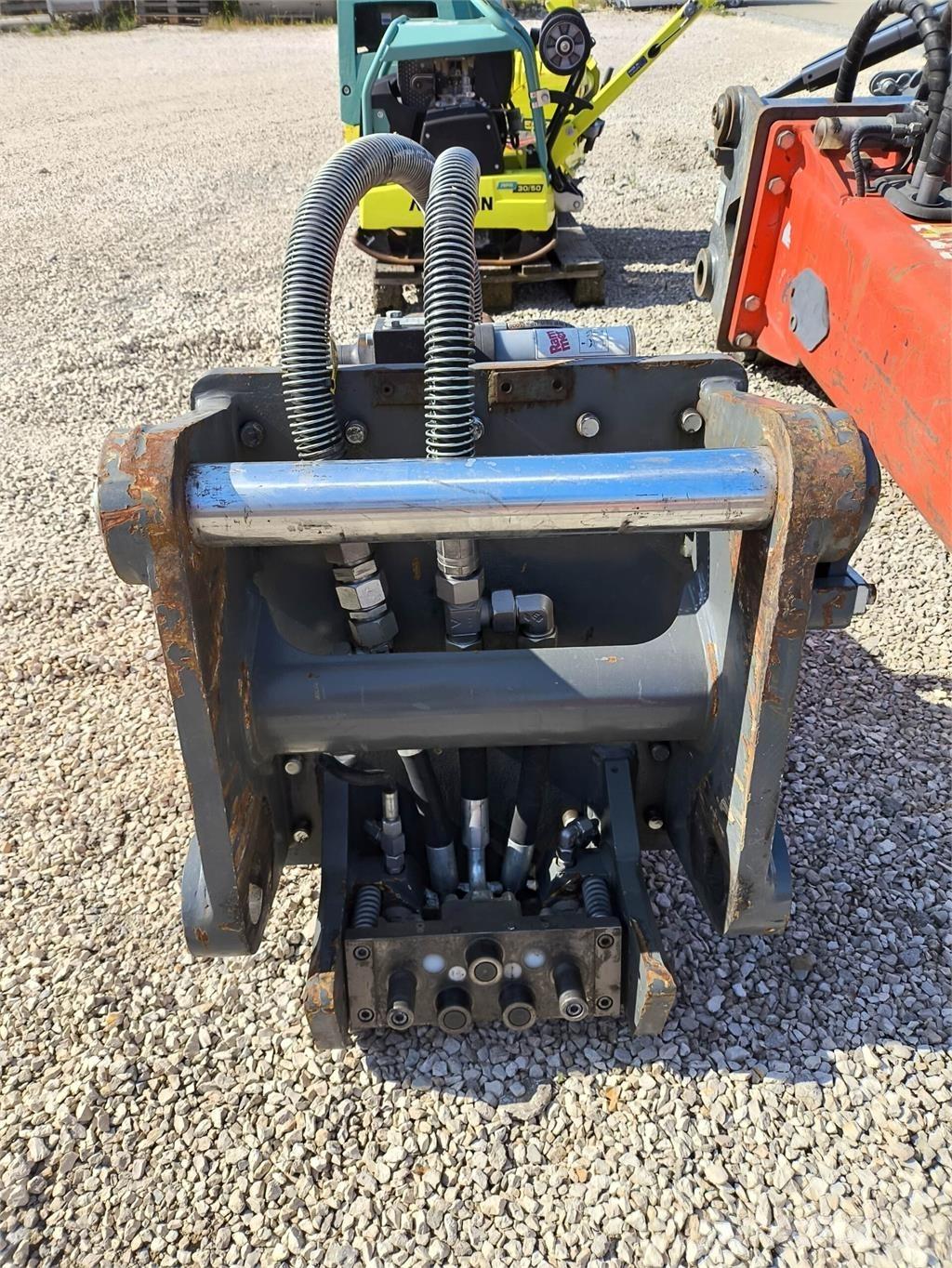 Rammer 1533E Diger