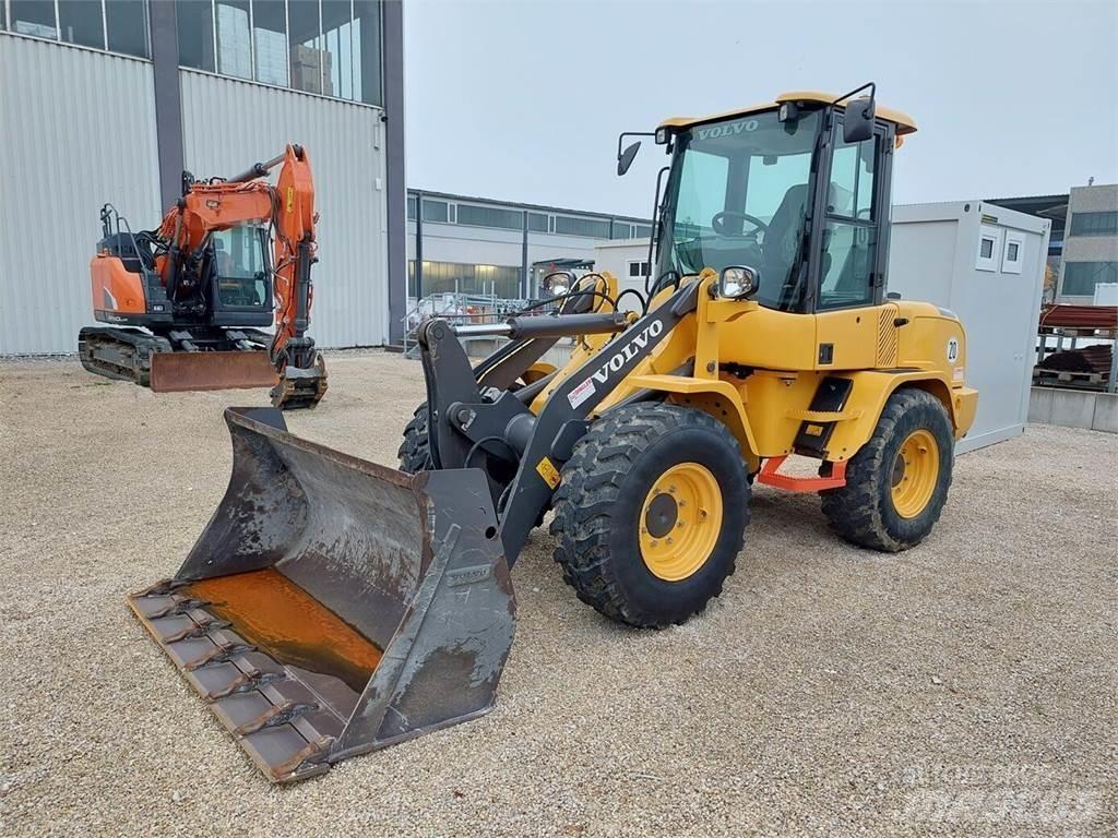Volvo L30G Tekerlekli yükleyiciler