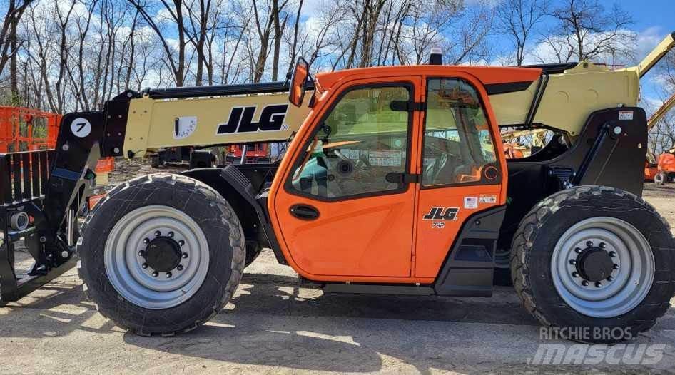 JLG 742 Teleskopik yükleyiciler