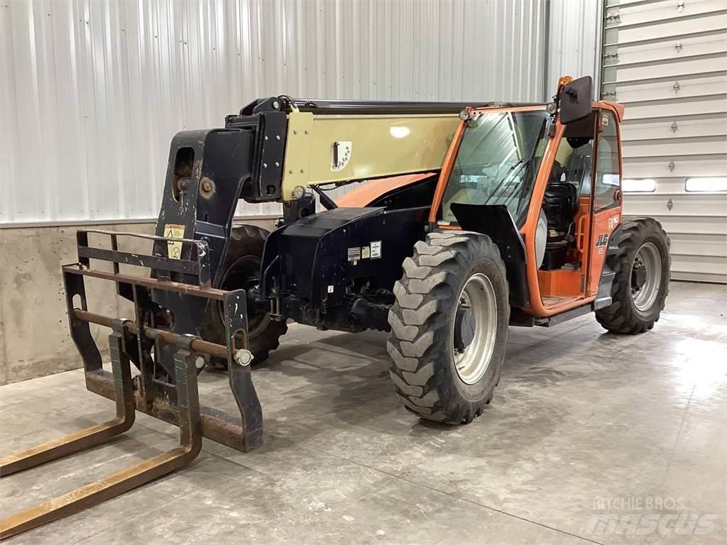JLG 742 Teleskopik yükleyiciler