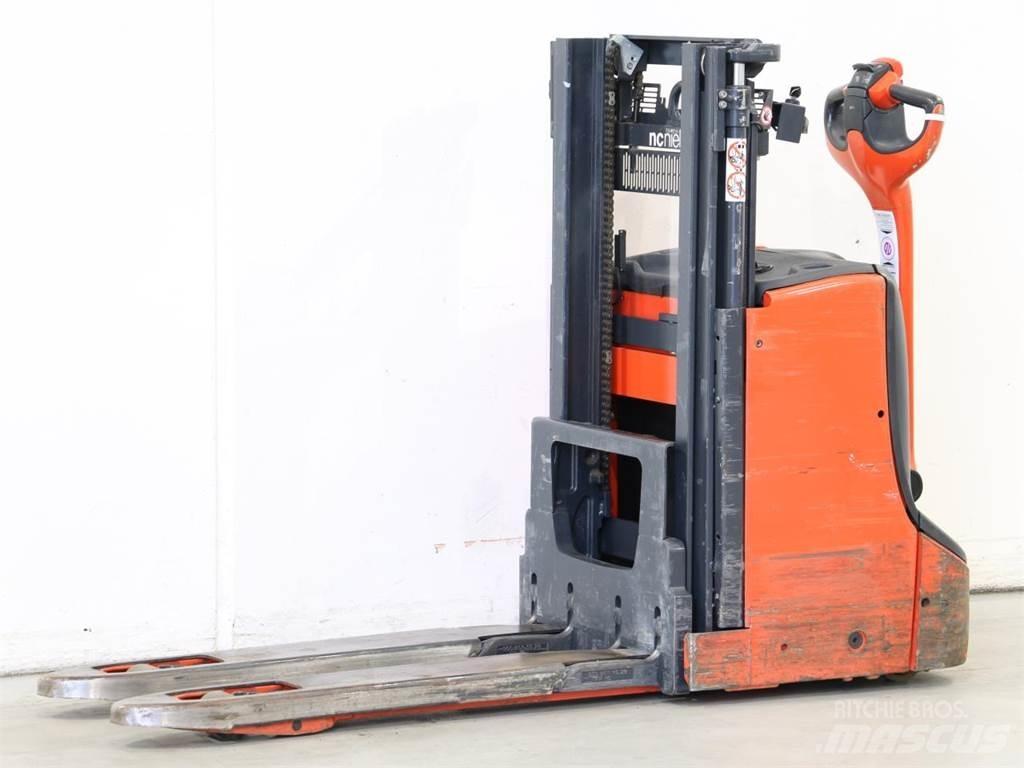 Linde D08/1160 Yaya kumandali istif makinasi
