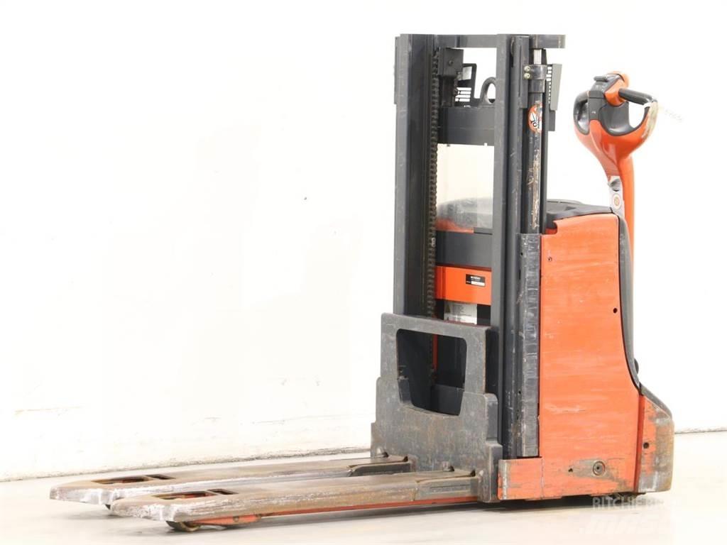Linde D08/1160-00 Yaya kumandali istif makinasi