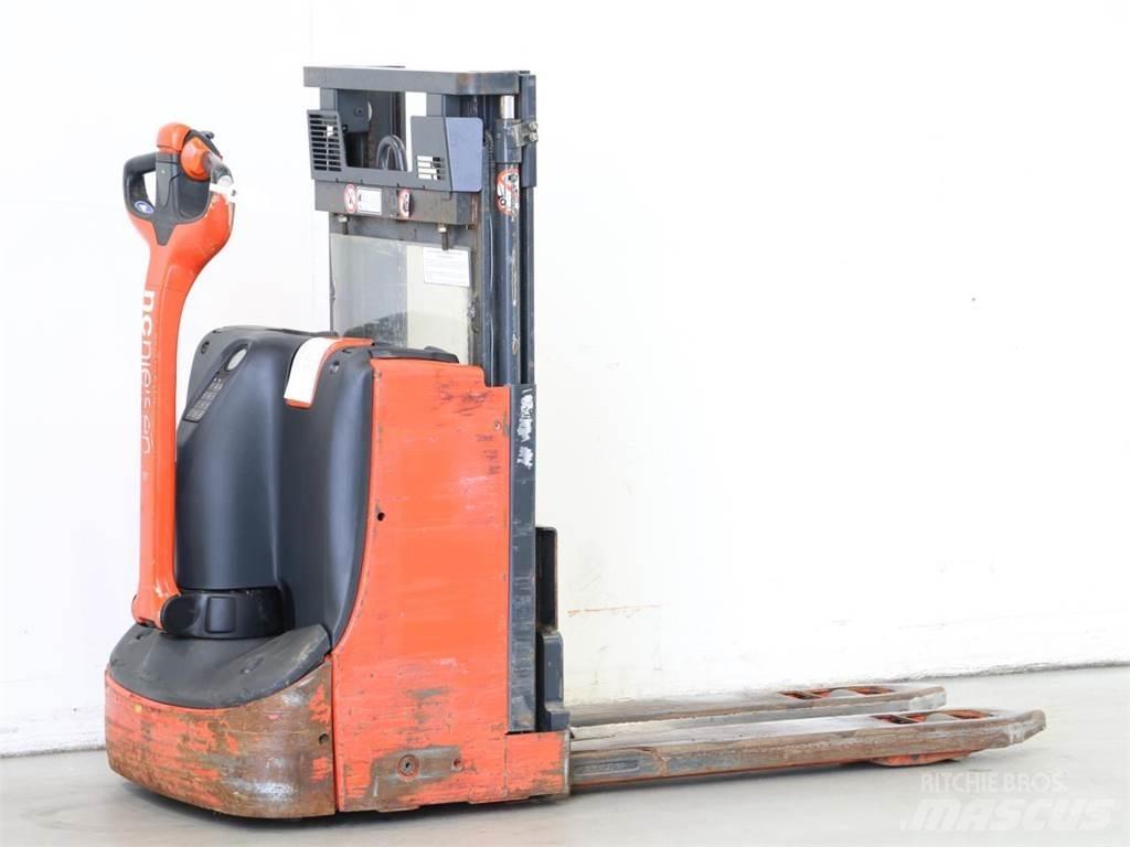 Linde D08/1160-00 Yaya kumandali istif makinasi