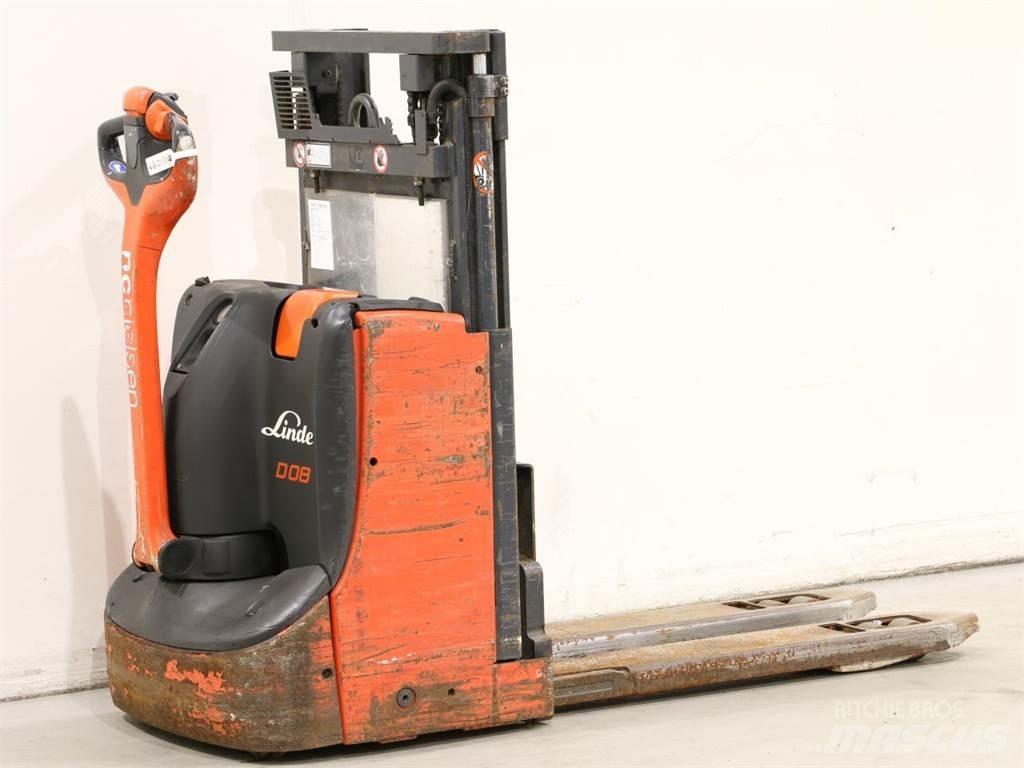 Linde D08/1160-00 Yaya kumandali istif makinasi