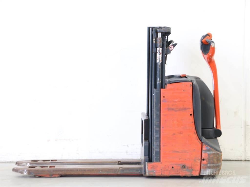 Linde D08/1160-00 Yaya kumandali istif makinasi