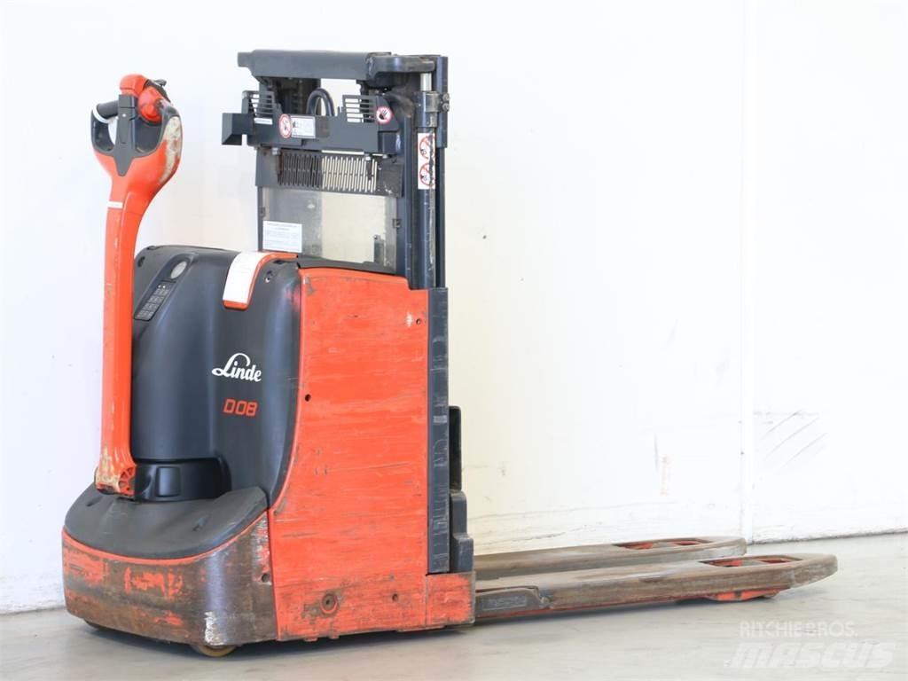 Linde D08/1160-00 Yaya kumandali istif makinasi