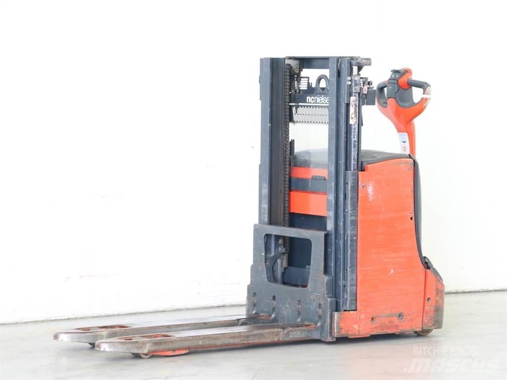 Linde D08/1160-00 Yaya kumandali istif makinasi