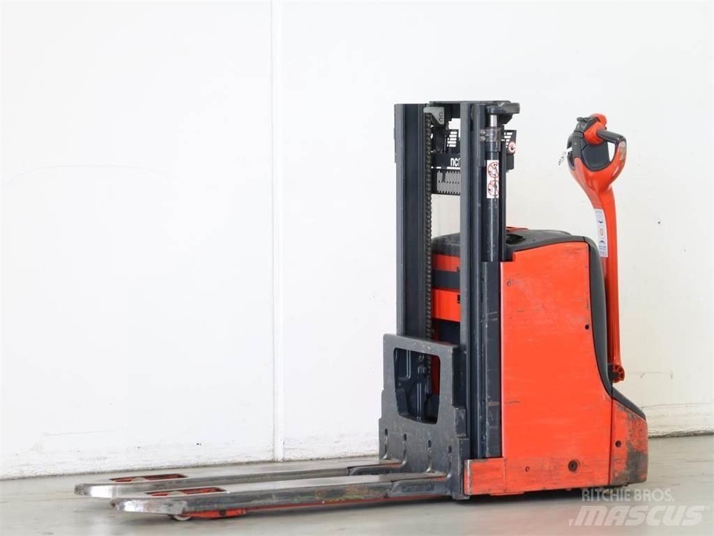 Linde D08/1160-01 Yaya kumandali istif makinasi