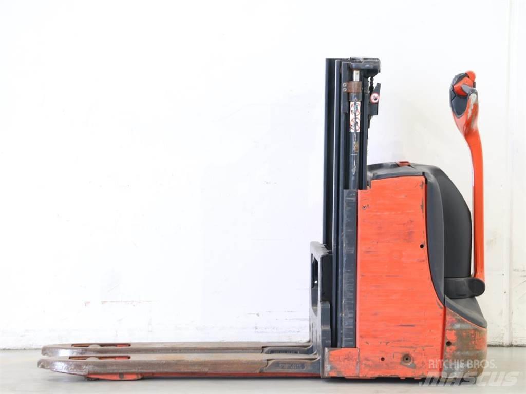 Linde D08/1160-01 Yaya kumandali istif makinasi