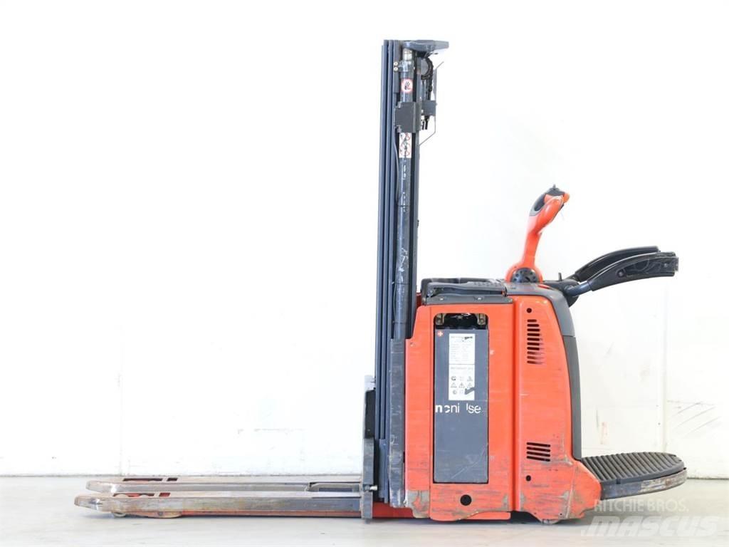 Linde D12AP/133 Yaya kumandali istif makinasi