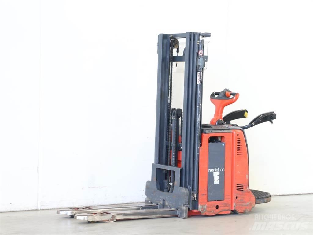 Linde D12AP/133 Yaya kumandali istif makinasi