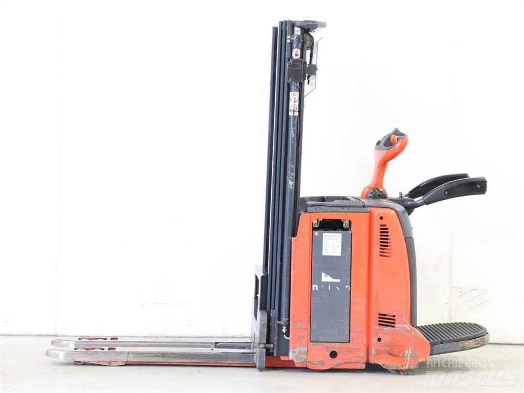 Linde D12AP/133 Yaya kumandali istif makinasi