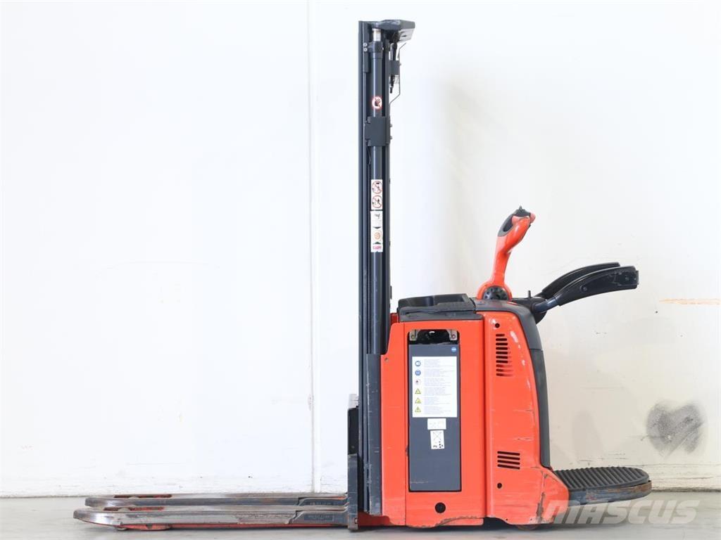 Linde D12AP/133-00 Yaya kumandali istif makinasi