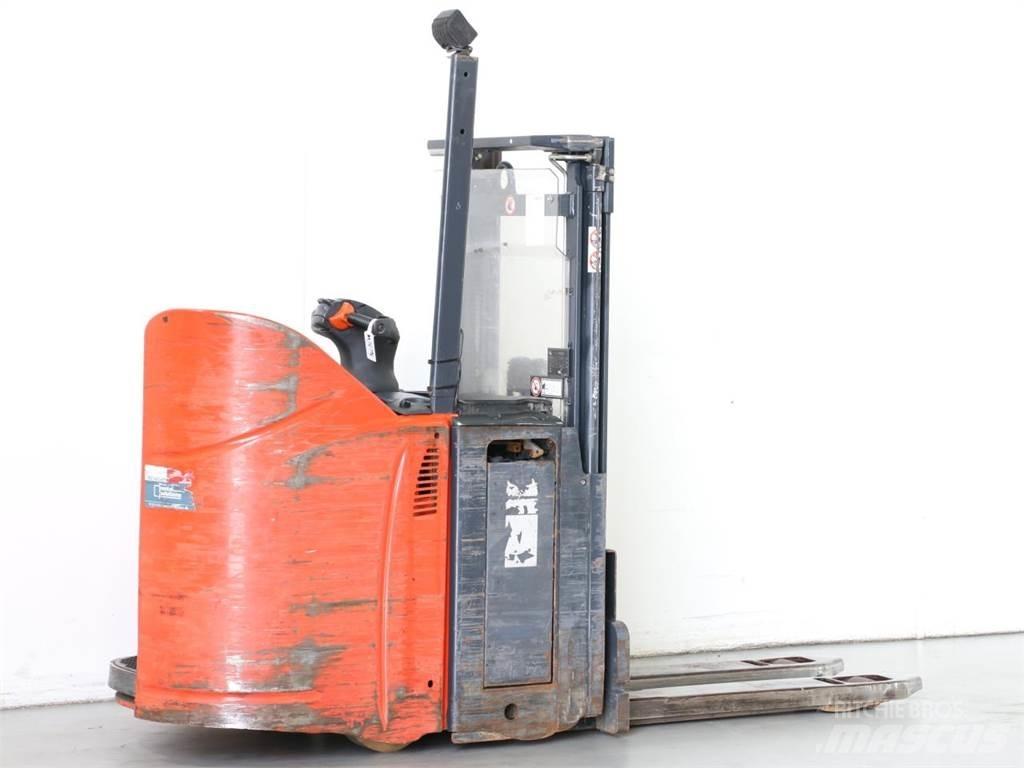 Linde D12SP/133 Yaya kumandali istif makinasi