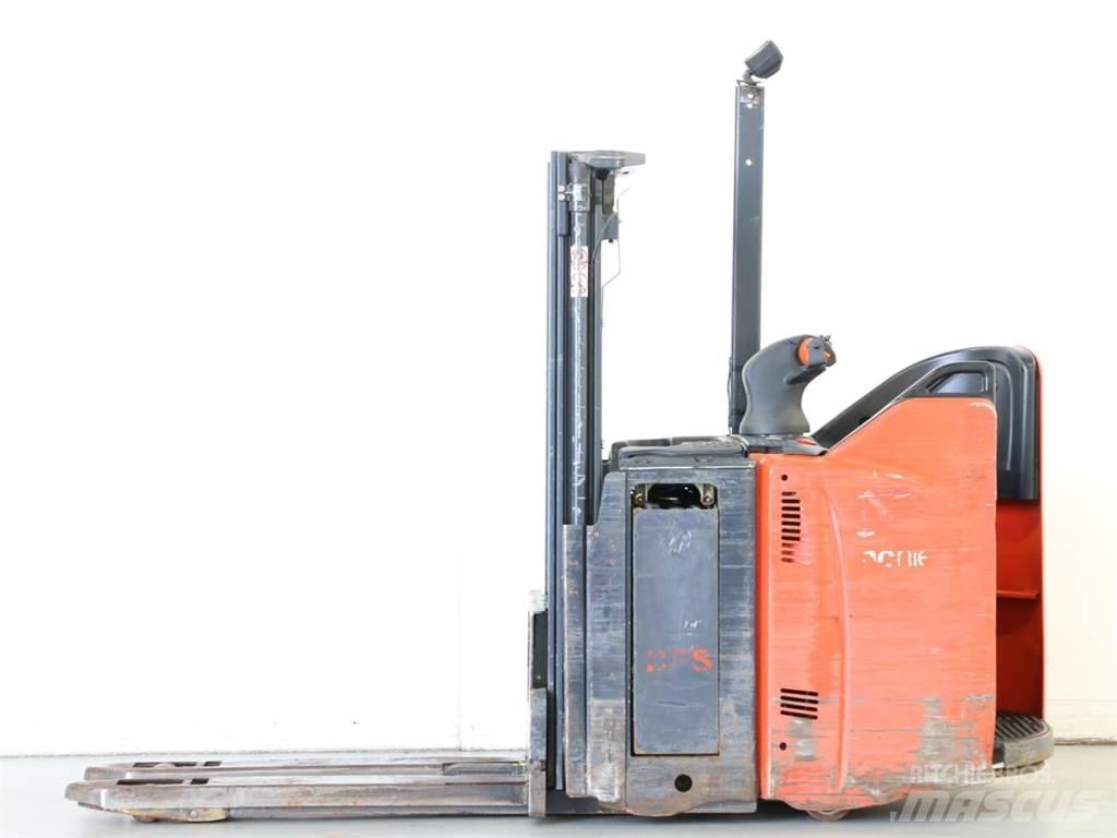 Linde D12SP/133 Yaya kumandali istif makinasi