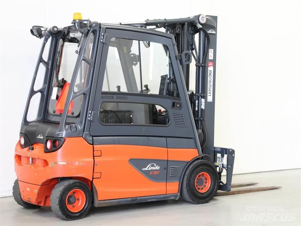 Linde E30L/387 Elektrikli forkliftler