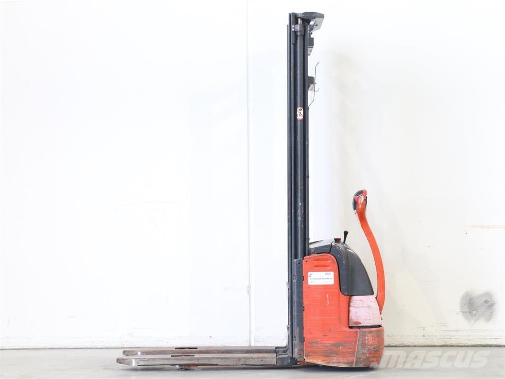 Linde L10/379 Yaya kumandali istif makinasi
