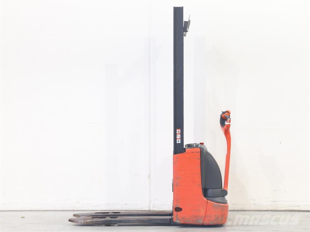 Linde L12/1172-01 Yaya kumandali istif makinasi