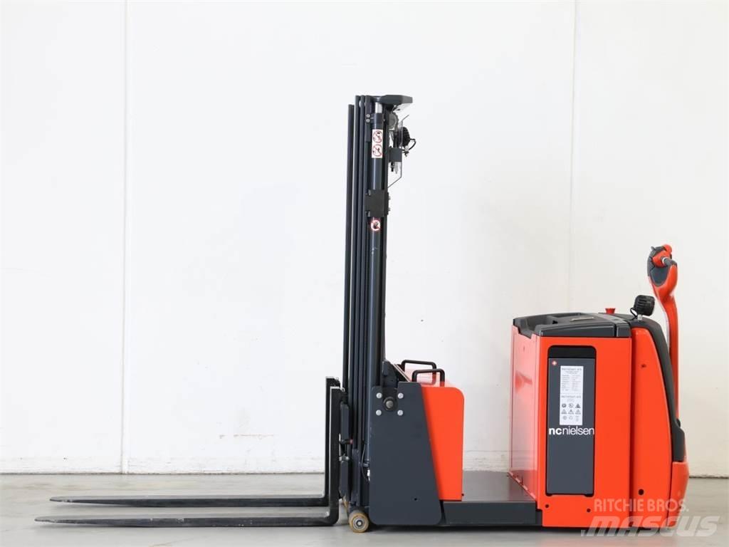 Linde L12AC/1171-01 Yaya kumandali istif makinasi