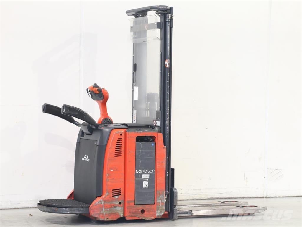 Linde L12LAP/133 Yaya kumandali istif makinasi
