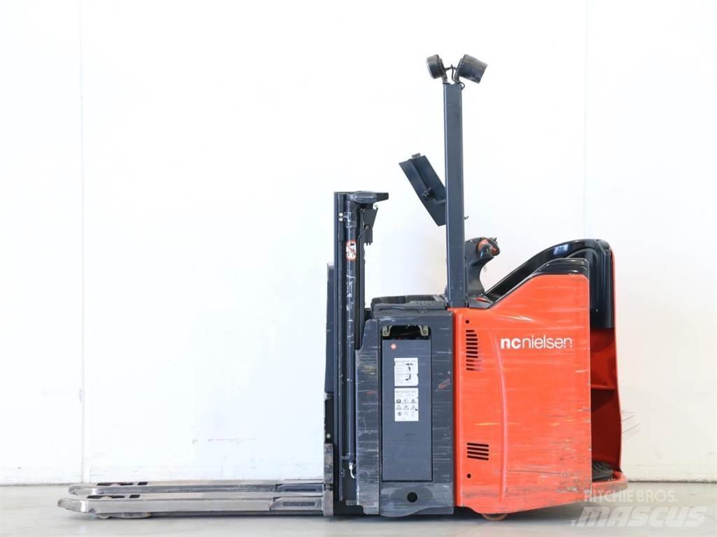 Linde L12LSP/133 Yaya kumandali istif makinasi