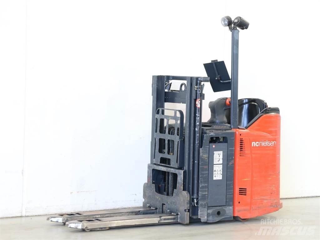 Linde L12LSP/133 Yaya kumandali istif makinasi