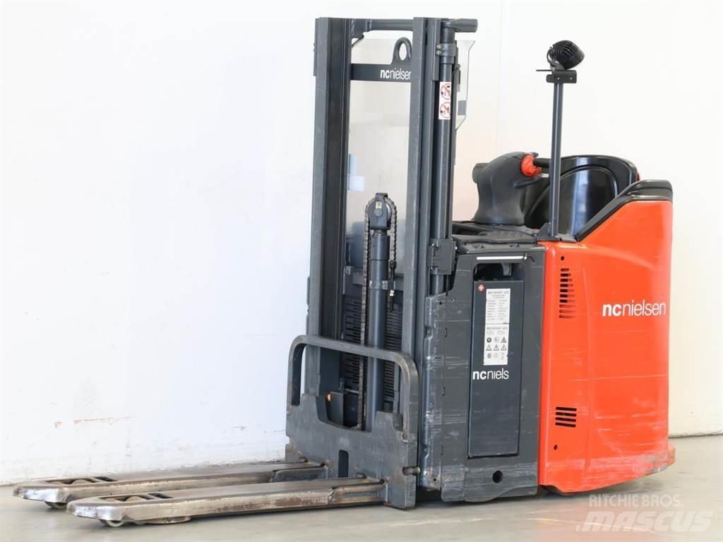 Linde L12LSP/133 Yaya kumandali istif makinasi
