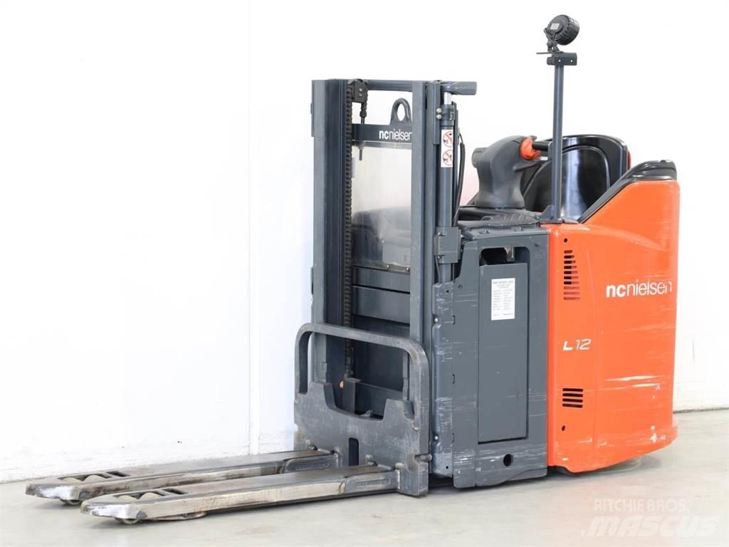 Linde L12LSP/133 Yaya kumandali istif makinasi