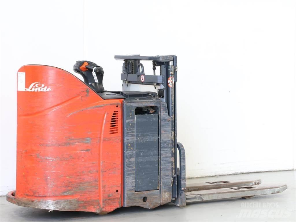 Linde L12SP/133 Yaya kumandali istif makinasi