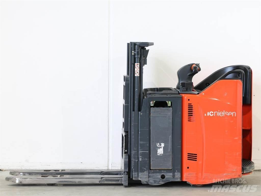 Linde L12SP/133-00 Yaya kumandali istif makinasi