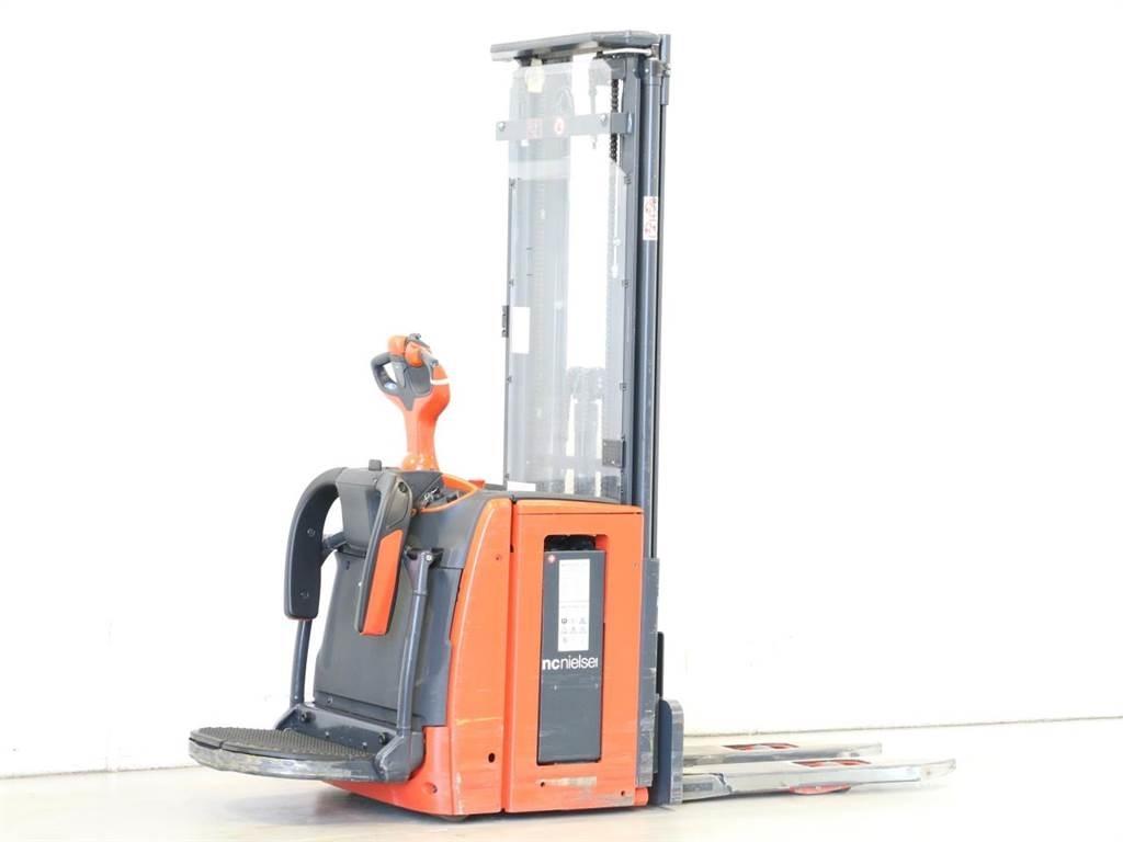 Linde L14AP/1173 Yaya kumandali istif makinasi