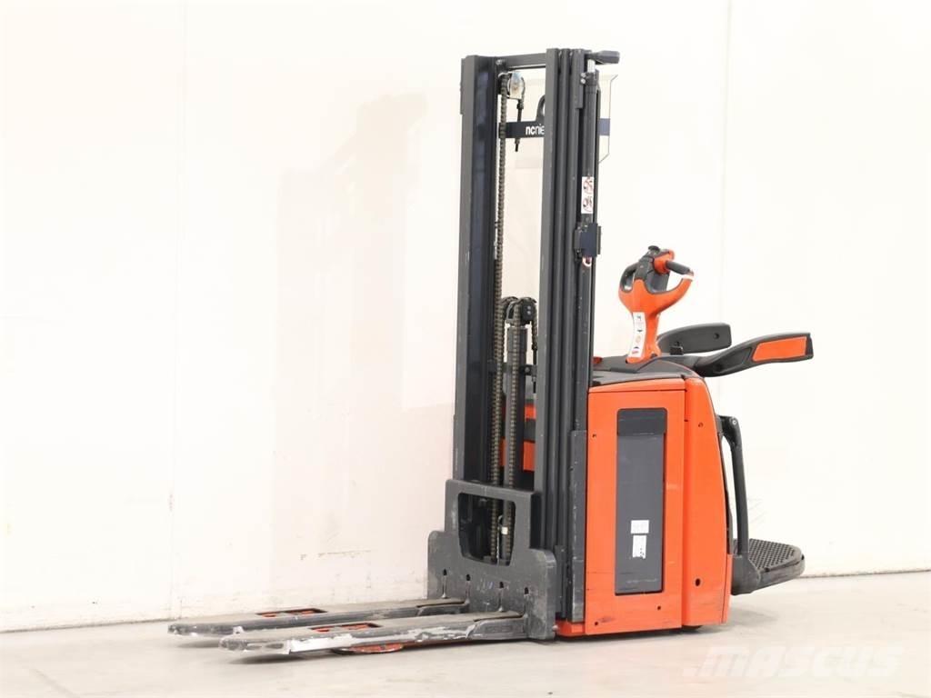 Linde L14AP/1173 Yaya kumandali istif makinasi