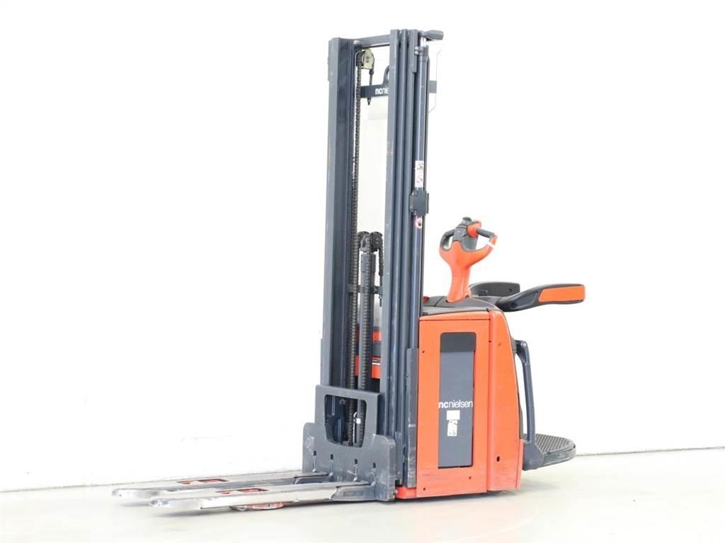 Linde L14AP/1173 Yaya kumandali istif makinasi