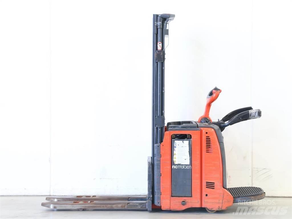 Linde L14AP/133 Yaya kumandali istif makinasi